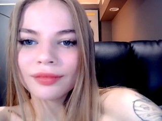 velvetgold naked on Live Cam Sex Chat