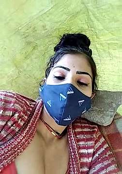 Anju_bhabi nude on cam for live sex chat