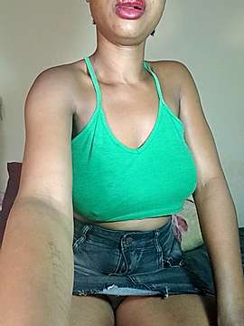BootyCallEver nude on cam for live sex chat