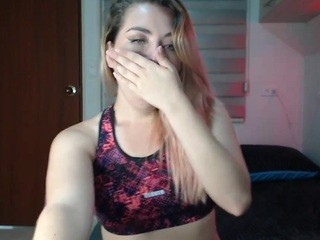 Cherryy-sweet naked on Live Cam Sex Chat