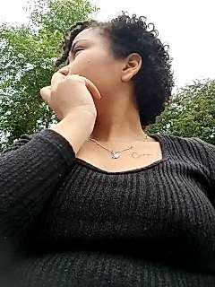 Curlyluna nude on cam for live sex chat
