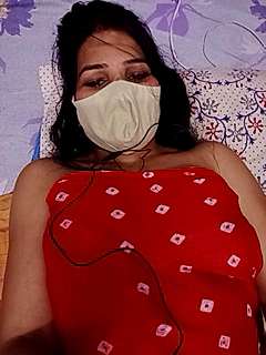 Cutepragya nude on cam for live sex chat