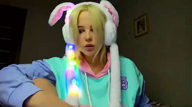Drainnn nude on cam for live sex chat