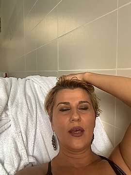 Inanna_Ishtar1 nude on cam for live sex chat