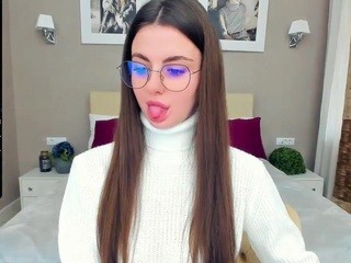 karolinafoxx naked on Live Cam Sex Chat