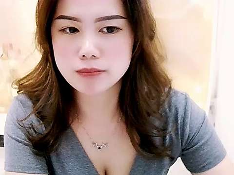 KK_LILY nude on cam for live sex chat