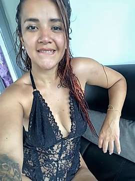 laurasofia26 nude on cam for live sex chat