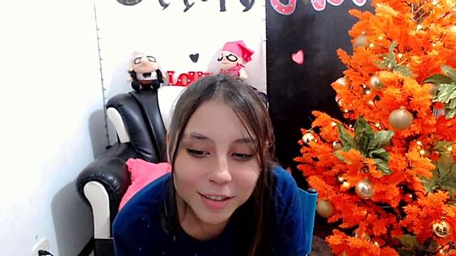 pink_zoe_18 nude on cam for live sex chat