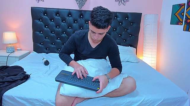 Agatha-and-alex nude on cam for live sex chat