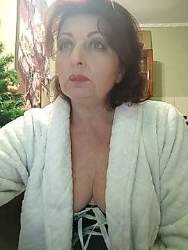 Angell237 nude on cam for live sex chat