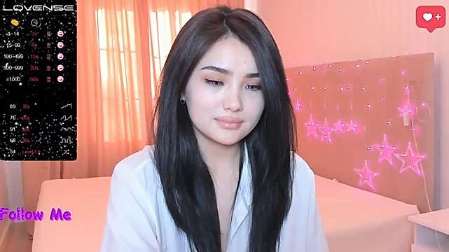 Kira_nes nude on cam for live sex chat