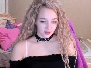 Angel-Love-Q naked on Live Cam Sex Chat