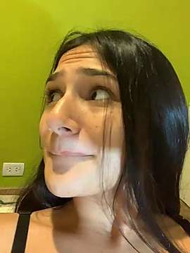 colophony nude on cam for live sex chat