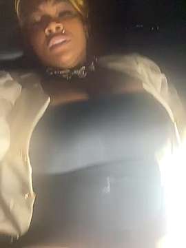 cupthisebony816 nude on cam for live sex chat