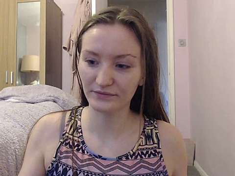 lolaluxe710 nude on cam for live sex chat