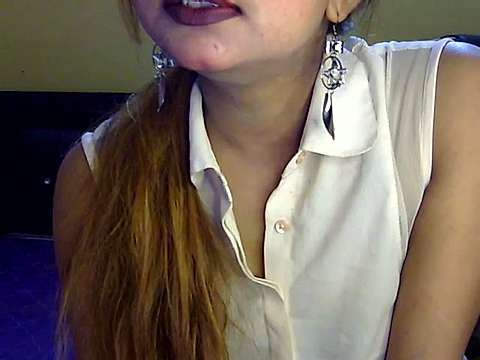 mahira_k nude on cam for live sex chat