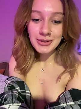 nekoruee nude on cam for live sex chat