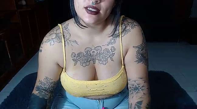 Tifanny_Rousse nude on cam for live sex chat