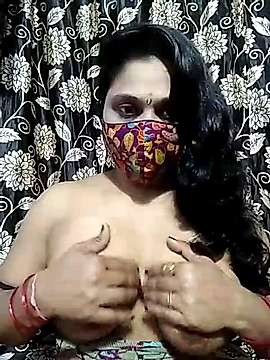 Yourshilpa123 nude on cam for live sex chat