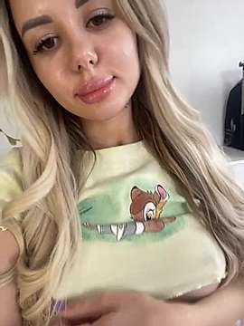 _AlinaVibeMe_ nude on cam for live sex chat