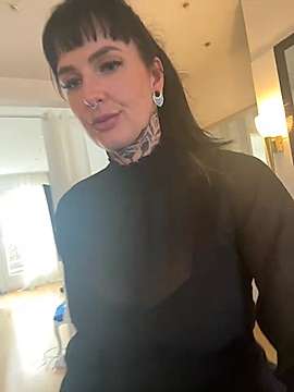 InkedBiitch nude on cam for live sex chat