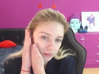 MaryWhite8 naked on Live Cam Sex Chat