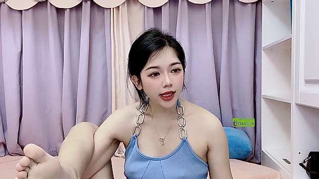 SweetMoMo_ nude on cam for live sex chat