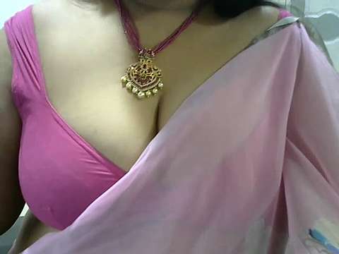 camsindians nude on cam for live sex chat