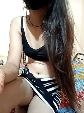 Cute–Khushi nude on cam for live sex chat