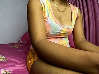 helicrazzy nude on cam for live sex chat