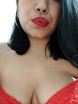 Nishaa_Lee nude on cam for live sex chat
