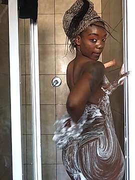 Arax118 nude on cam for live sex chat
