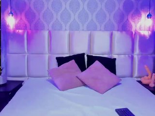 BellaRayy naked on Live Cam Sex Chat