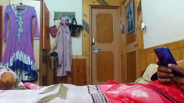 FUN4TIPS nude on cam for live sex chat