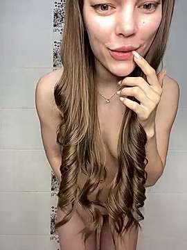 Baby_Bratz_ nude on cam for live sex chat