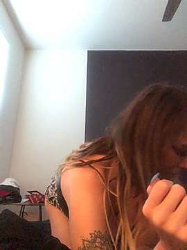 sinistervibez nude on cam for live sex chat