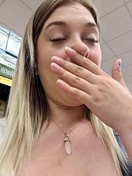 CherryAuroraa nude on cam for live sex chat