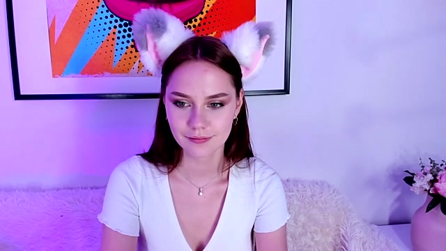 Meow_Sophie nude on cam for live sex chat