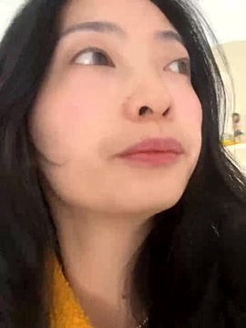yolo-baby nude on cam for live sex chat