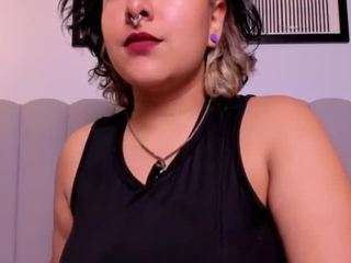 iristyler naked on Live Cam Sex Chat