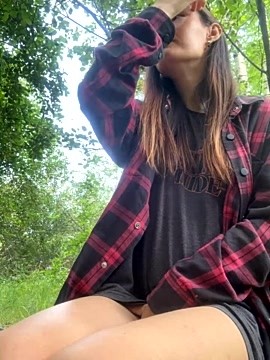 devilmaycum20 nude on cam for live sex chat