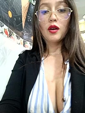 Katy__A nude on cam for live sex chat