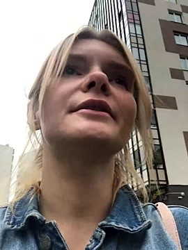 _streetgirl nude on cam for live sex chat