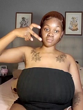 Yung-Missy nude on cam for live sex chat