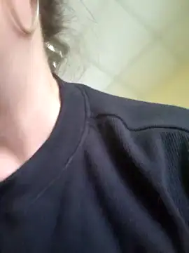 Adivaaa nude on cam for live sex chat
