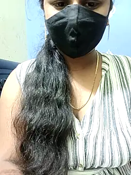 julliemaria nude on cam for live sex chat