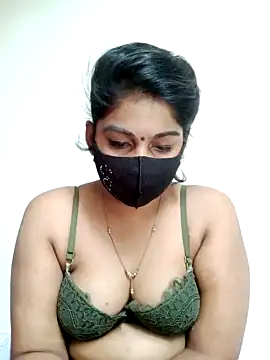 Lalita- nude on cam for live sex chat