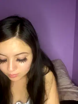 xocrybaby nude on cam for live sex chat