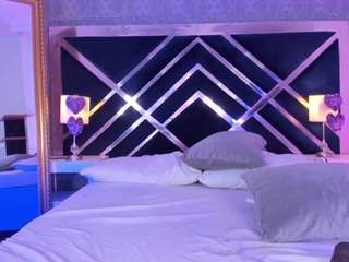 Bonie Rosie, ?? naked on Live Cam Sex Chat