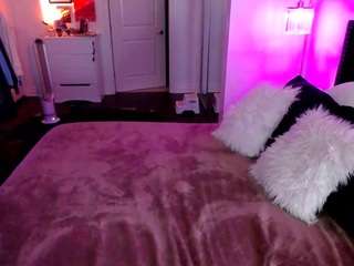 inside Lexi and Olivia Stone naked on Live Cam Sex Chat